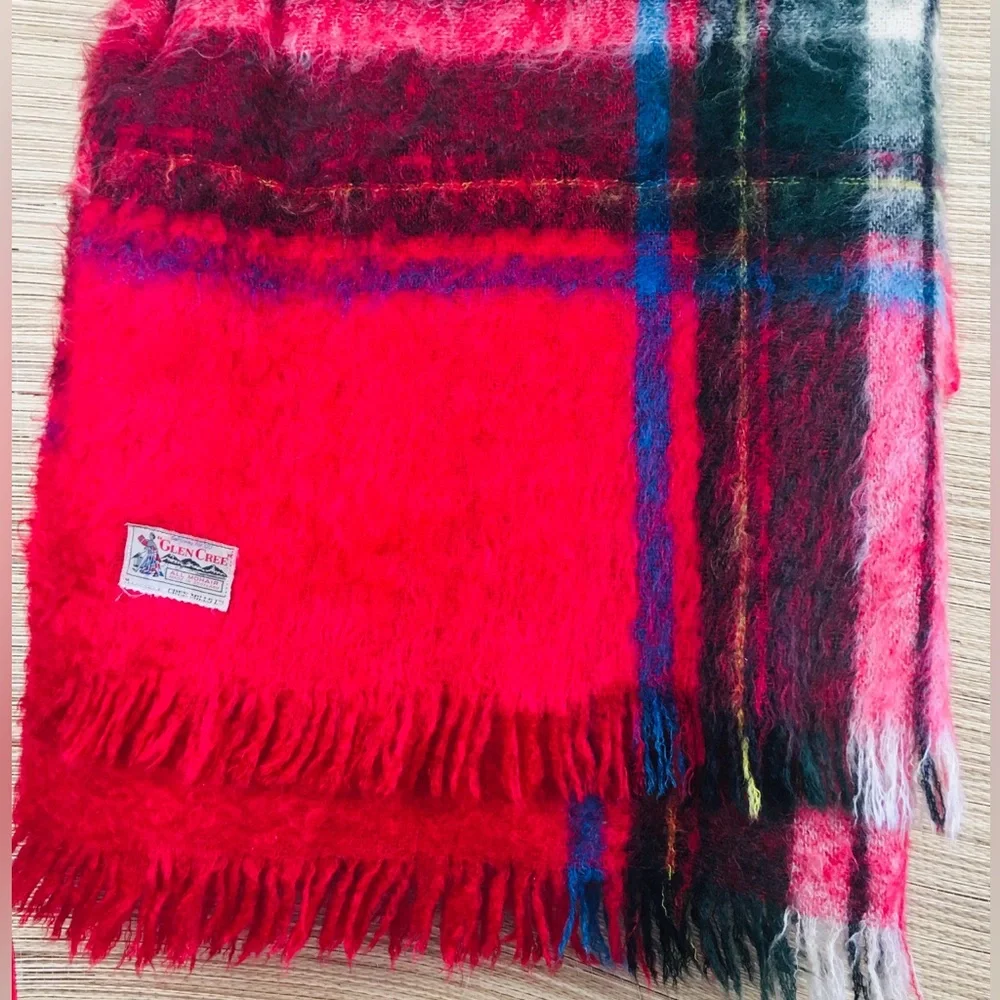 Vintage Glen Cree Scottish Mohair Blanket Red Green Tartan Plaid Throw 52”x78”
